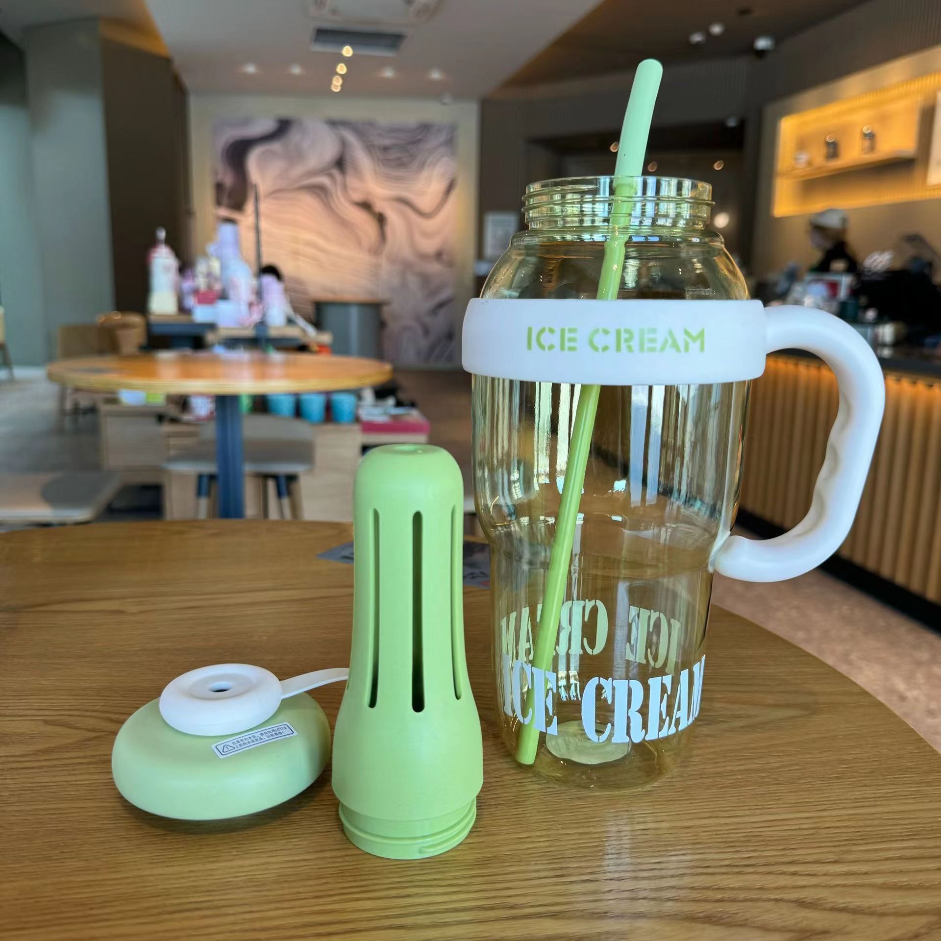 1100/1300 ML Cute Water Bottle - Sports Equipment 7 Year Old 评论和价格